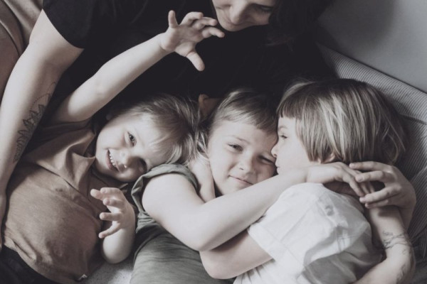 Bonus mamme 2026: 60 euro al mese per le lavoratrici con almeno due figli